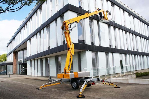 NACELLE - NACELLE SUR REMORQUE - NACELLE ARAIGNEE TRACTABLE 15M