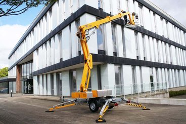 NACELLE - NACELLE SUR REMORQUE - NACELLE ARAIGNEE TRACTABLE 15M