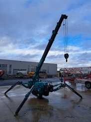 Mini grue araignée Maeda MC285CRME - 1