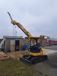 Mini grue sur chenilles Maeda CC423 - 2